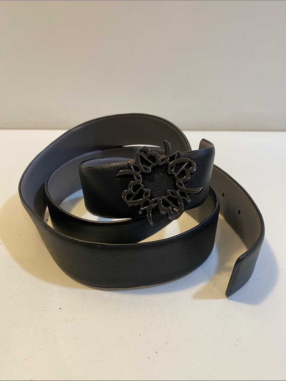 Unisex Black Leather Reversible Belt with Decorative Black Metal Buckle XL